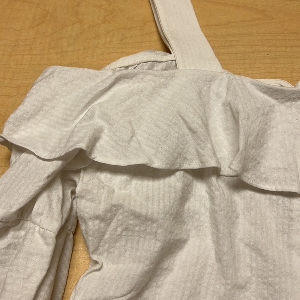 Halogen off the shoulder top, size‎ medium, NWT - Picture 3 of 15